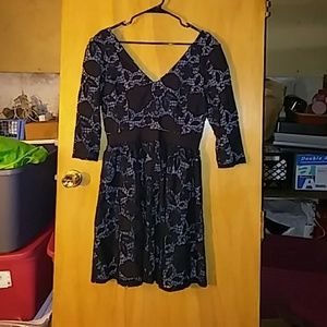 VS 3/4 sleeve crocheted lace cocktail dress